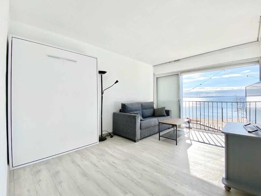 Estudio Frente Al Mar En Roses Con Vistas Εξωτερικό φωτογραφία